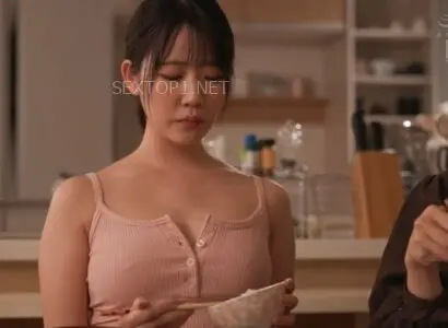 Em vợ đến ở chung để học hè, cặp vú của em ấy khiên ảnh rể không thể rời mắt