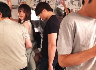Tsubasa Amami và những chuyện tình dục nơi công cộng